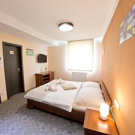 Restauracia Gol Hotel Oravske Vesele Ngoại thất bức ảnh