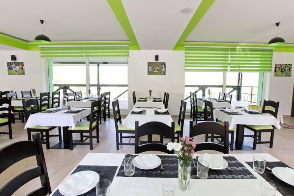 Restauracia Gol Hotel Oravske Vesele Ngoại thất bức ảnh